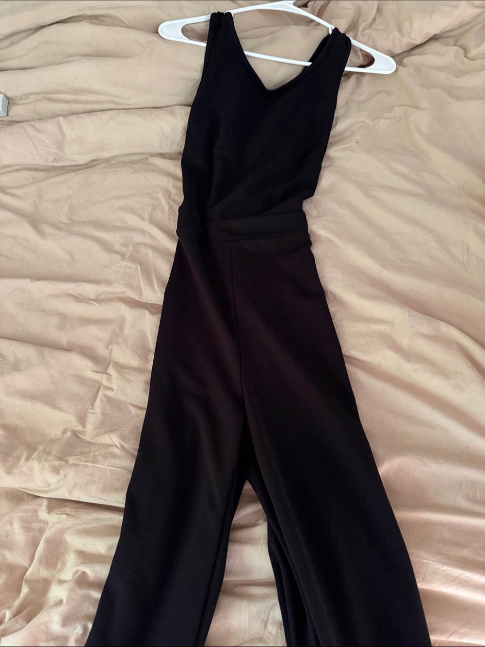 SHEIN Black Sleeveless V‑Neck Wide‑Leg Jumpsuit